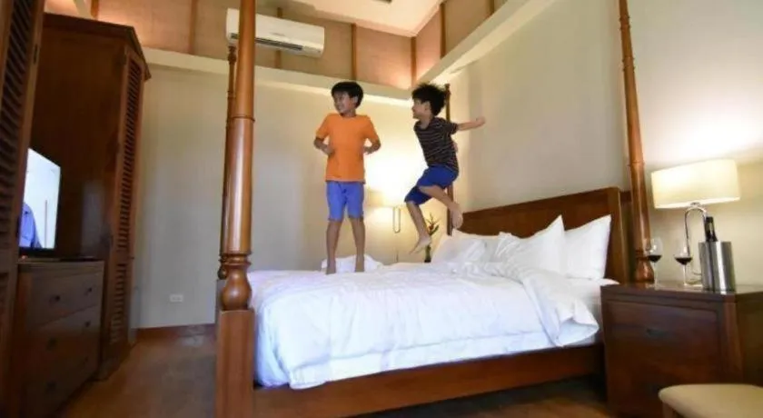 Bed in Bravo Resorts - Munting Paraiso