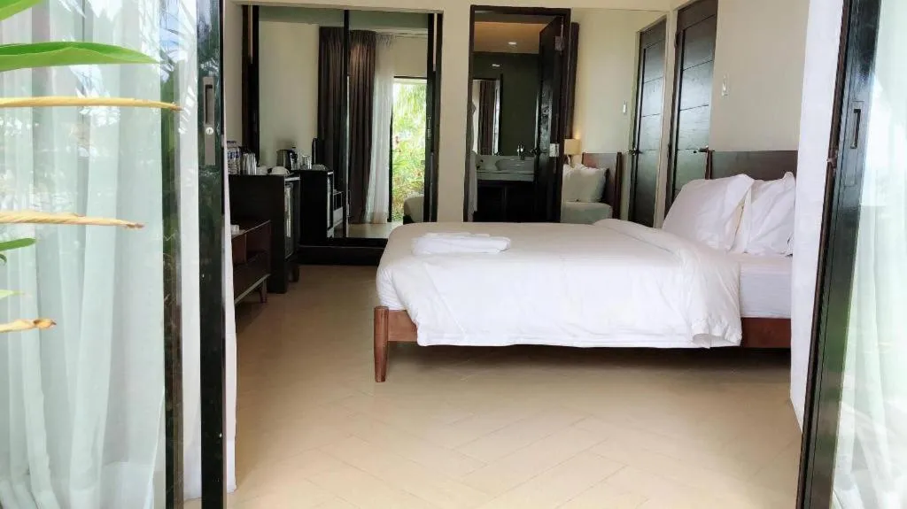 Bed in Bravo Resorts - Munting Paraiso