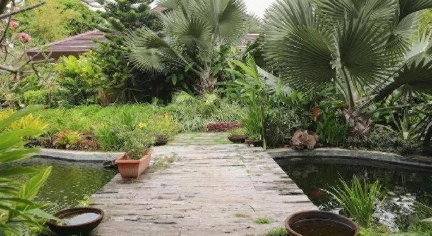 Bravo Resorts - Munting Paraiso