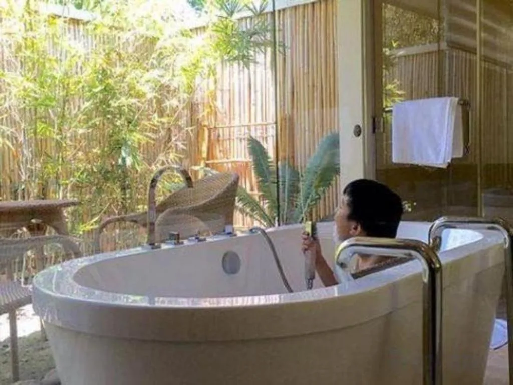 Bravo Resorts - Munting Paraiso