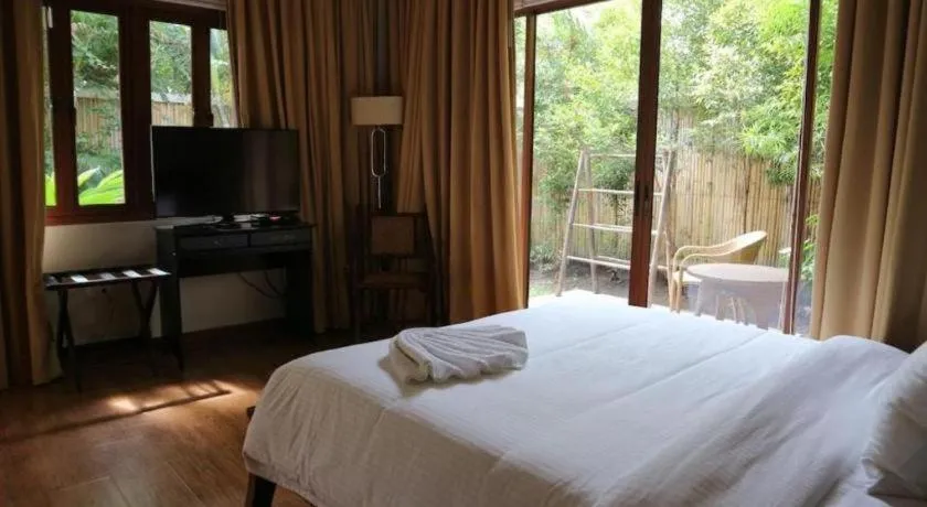 Bed in Bravo Resorts - Munting Paraiso