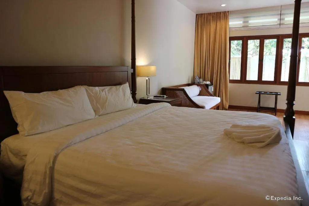 Bed in Bravo Resorts - Munting Paraiso