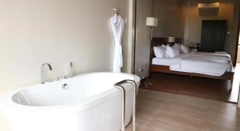 Bed in Bravo Resorts - Munting Paraiso