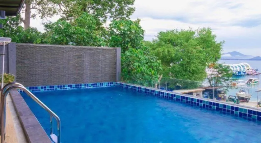 Rainbow Sky Hotel Samet