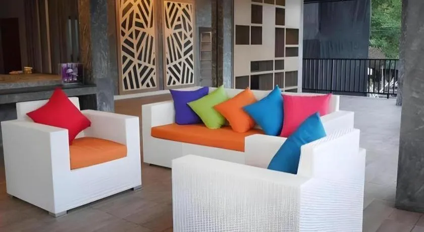 Rainbow Sky Hotel Samet