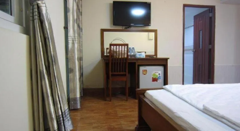 Bed in Melody Viet Hotel