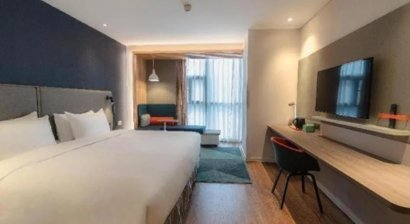 Bed in Holiday Inn Express Tianjin Dongli By IHG