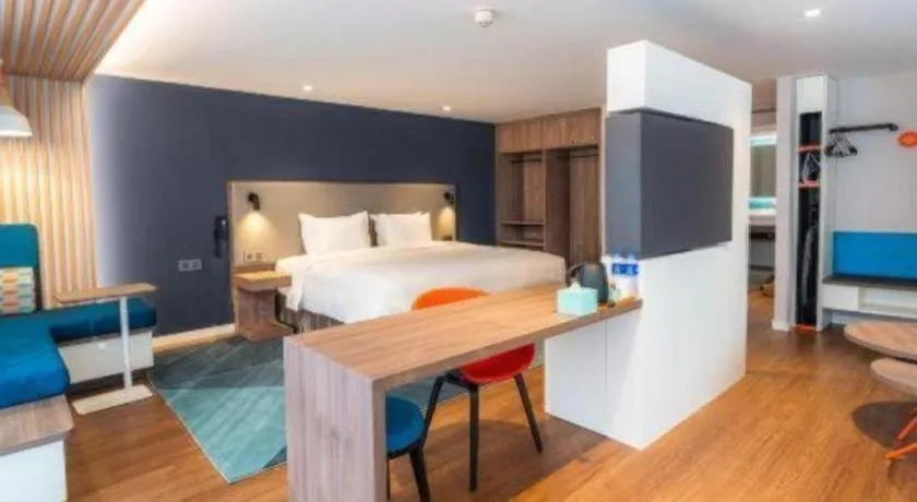 Bed in Holiday Inn Express Tianjin Dongli By IHG