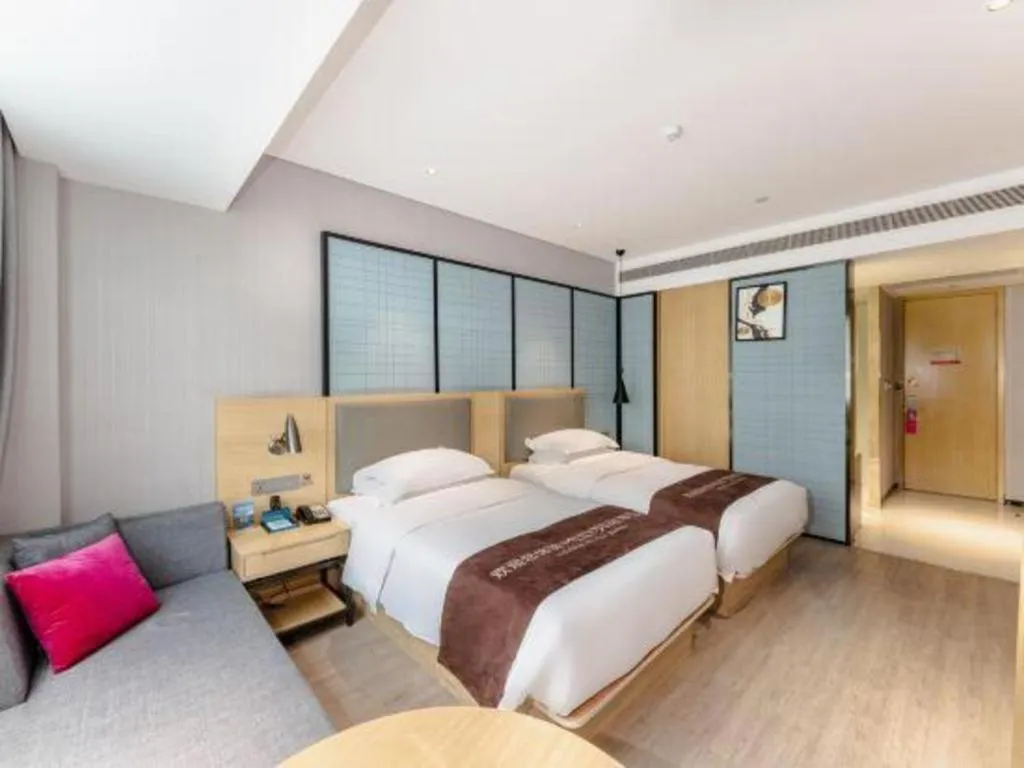 Bed in Echarm Hotel Nanning Nationalities Square Metro Station