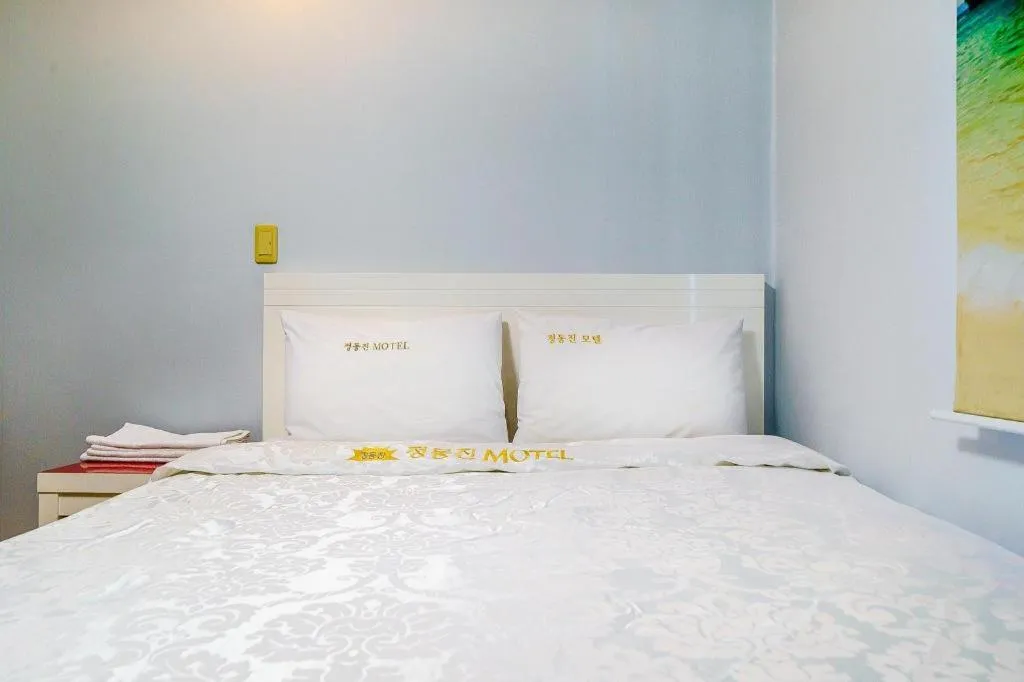 Bed in Gangneung (Jeongdongjin) Jeongdongjin Motel