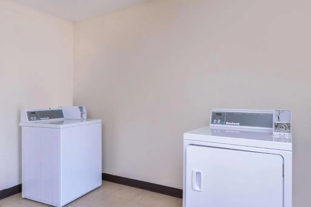 Baymont by Wyndham Acworth