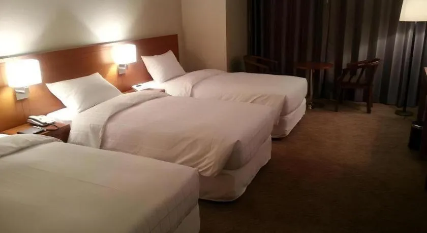 Bed in Seoul Rex Hotel