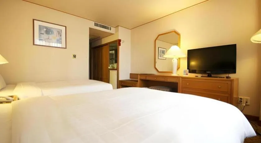 Bed in Seoul Rex Hotel