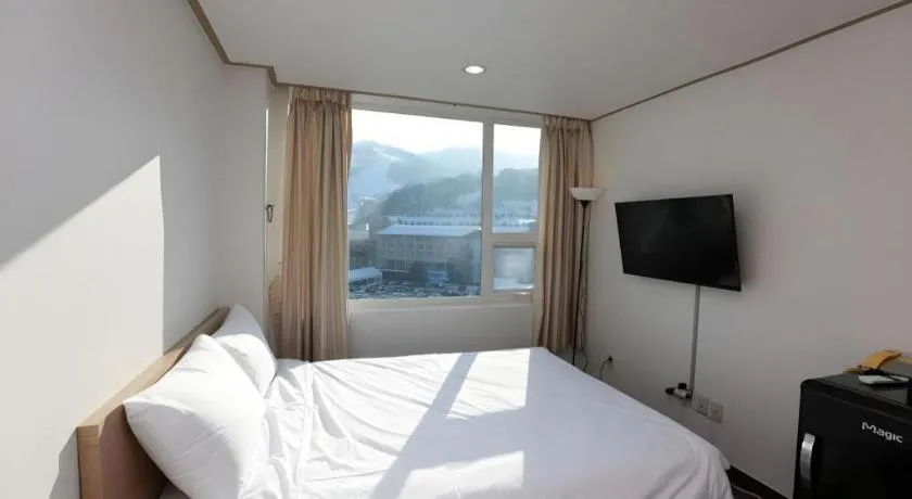 Bed in Pyeongchang the white view