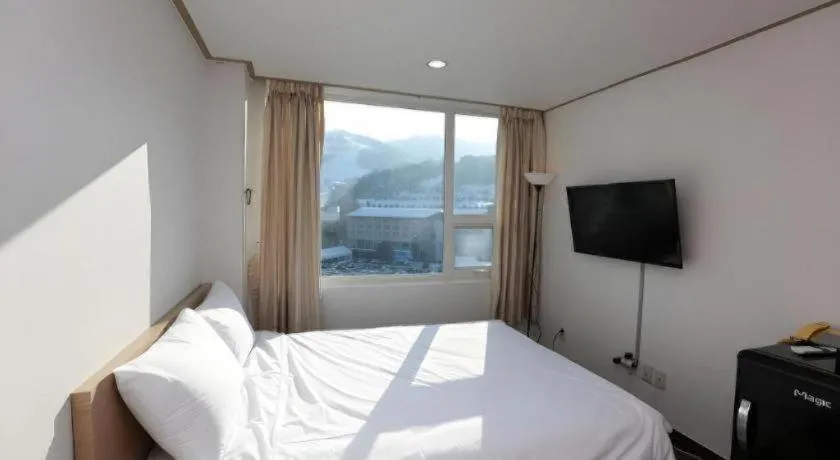 Bed in Pyeongchang the white view