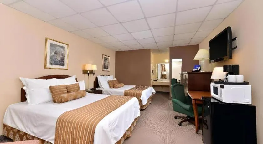 Bed in Americas Best Value Inn & Suites Victoria