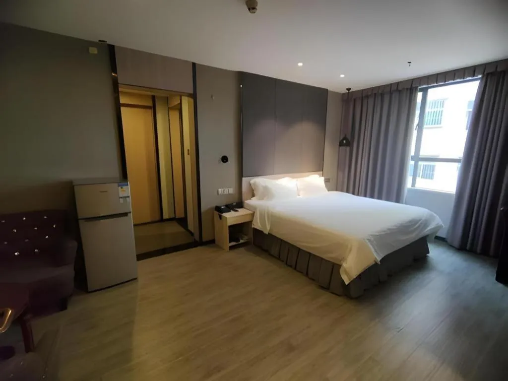 Bed in Hanyong Hotel Shenzhen International Exhibition Center