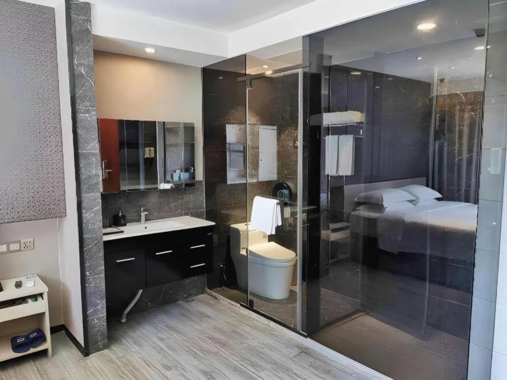 Bed in Hanyong Hotel Shenzhen International Exhibition Center