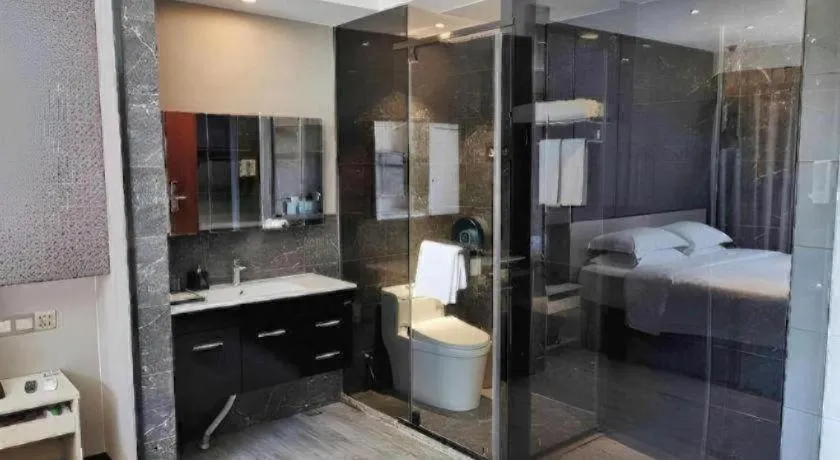 Bed in Hanyong Hotel Shenzhen International Exhibition Center