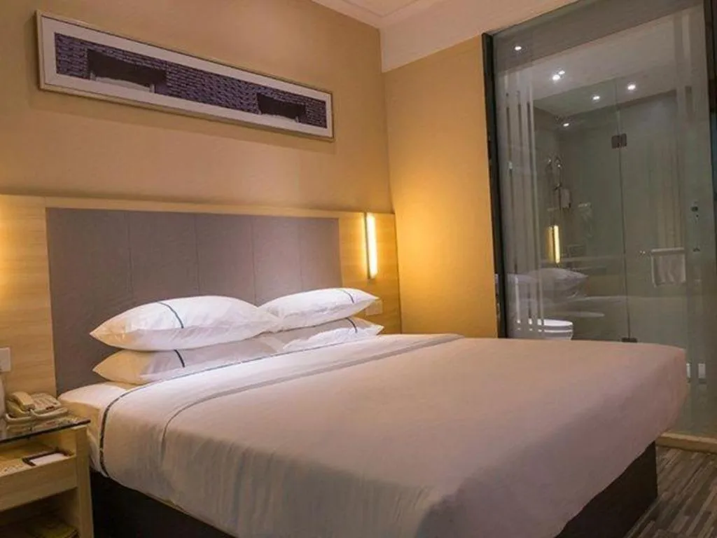 Bed in City Comfort Inn Guahgnzhou Huangpu East District