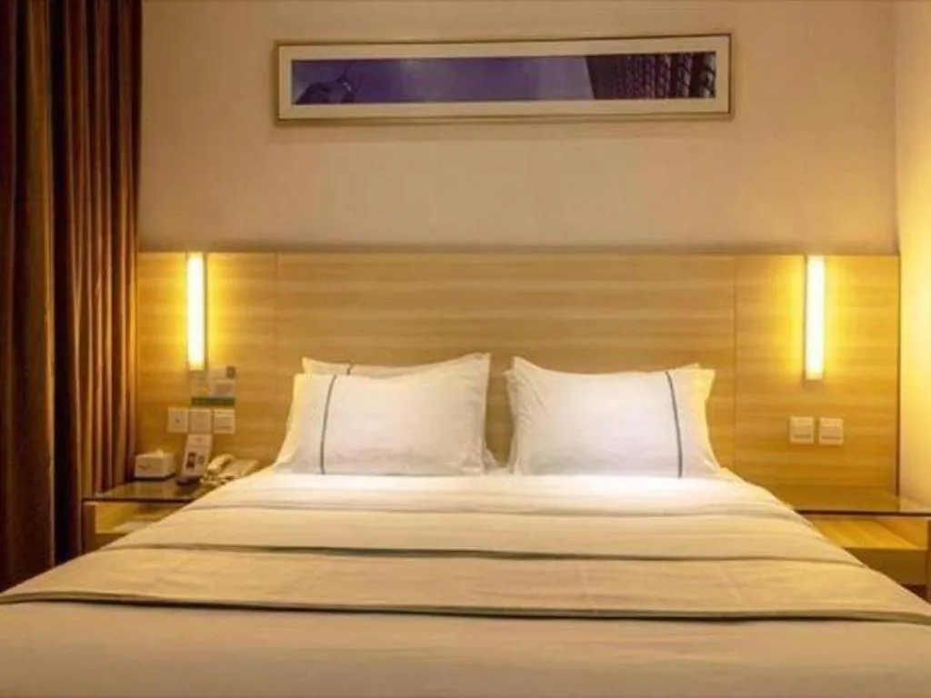 Bed in City Comfort Inn Guahgnzhou Huangpu East District
