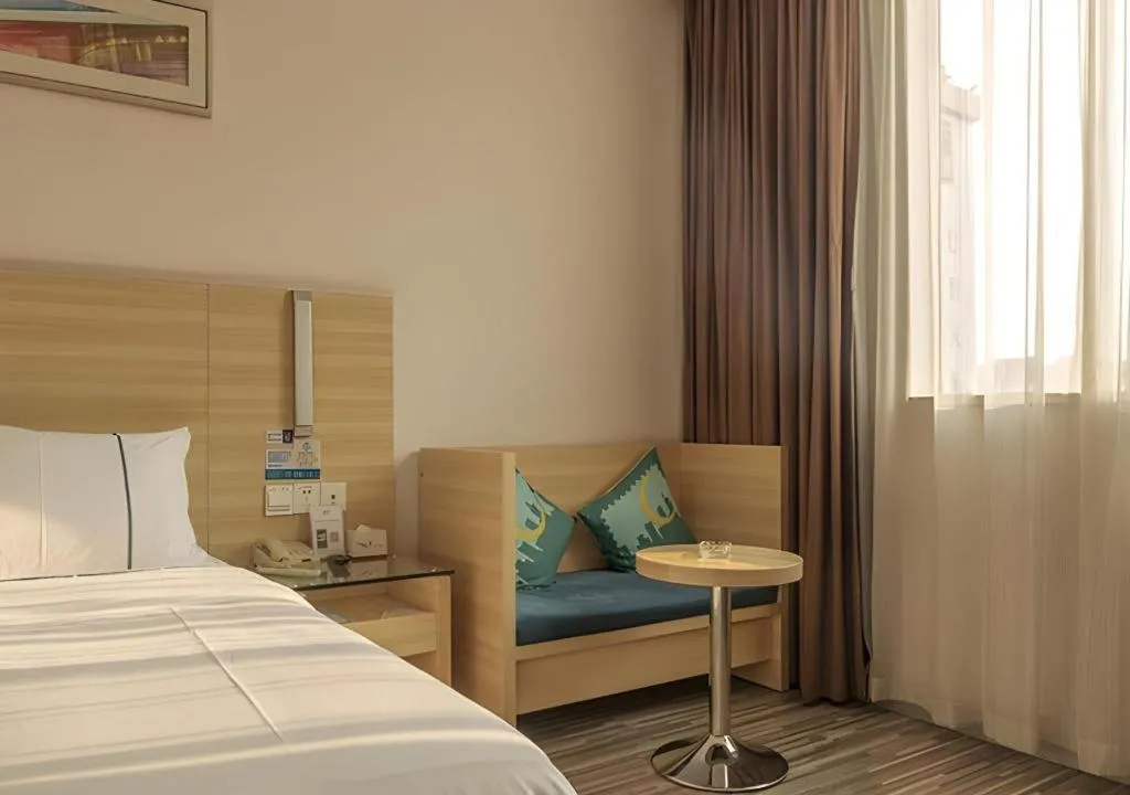 Bed in City Comfort Inn Guahgnzhou Huangpu East District