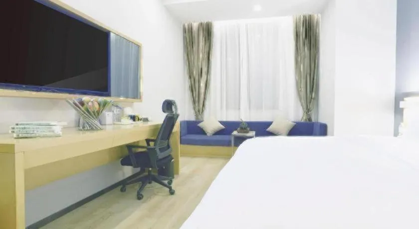 Bed in Holiday Inn Express Jinan Exhibition Center By IHG