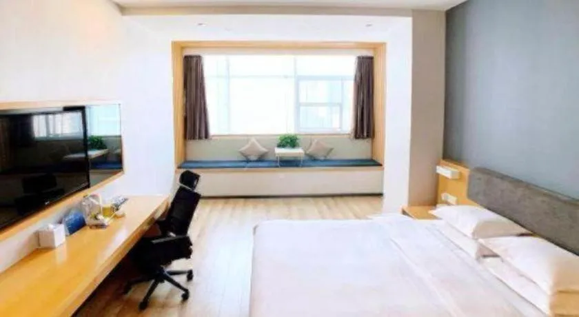 Bed in Holiday Inn Express Jinan Exhibition Center By IHG