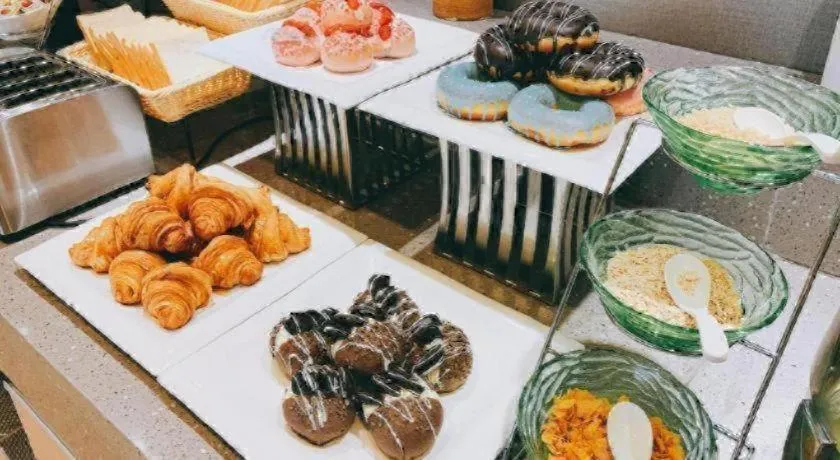 Holiday Inn Express Jinan Exhibition Center By IHG