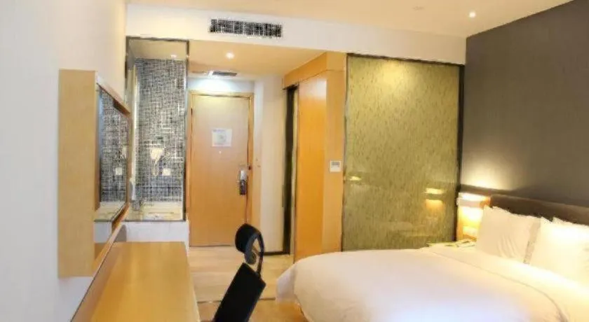 Bed in Holiday Inn Express Jinan Exhibition Center By IHG