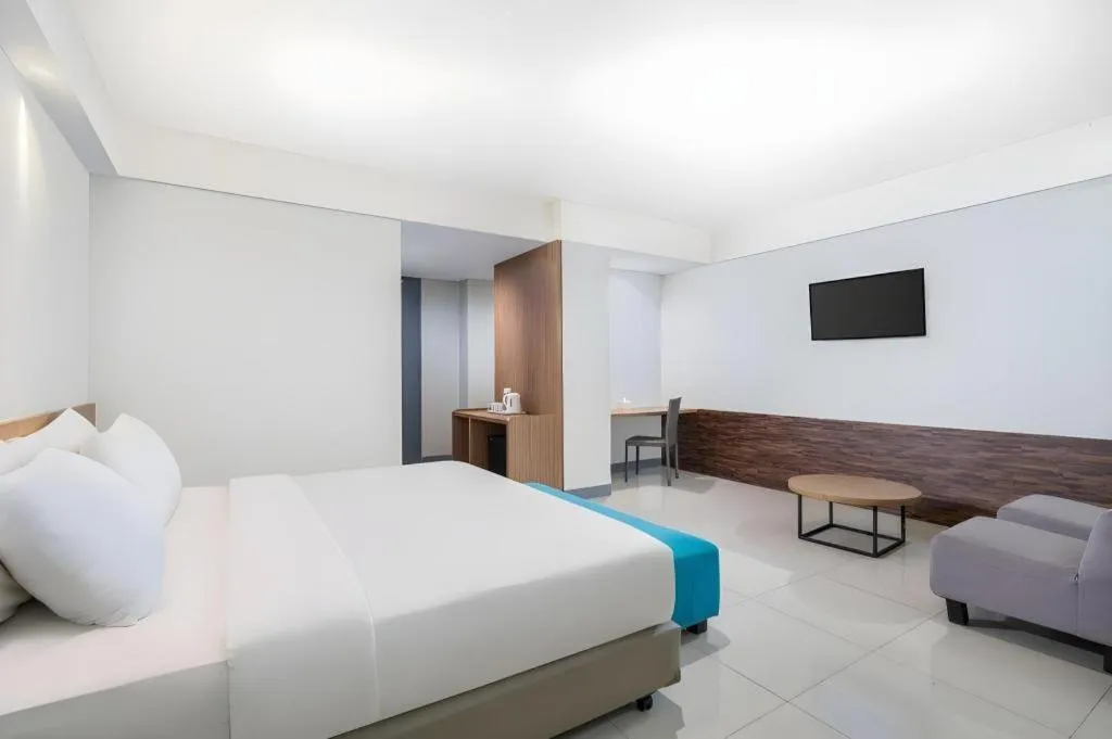 Bed in Indies Style Hotel Bandung
