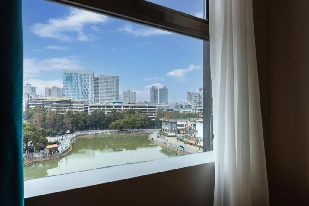 City Comfort Inn Hengyang Dayang Department Lianhu Plaza