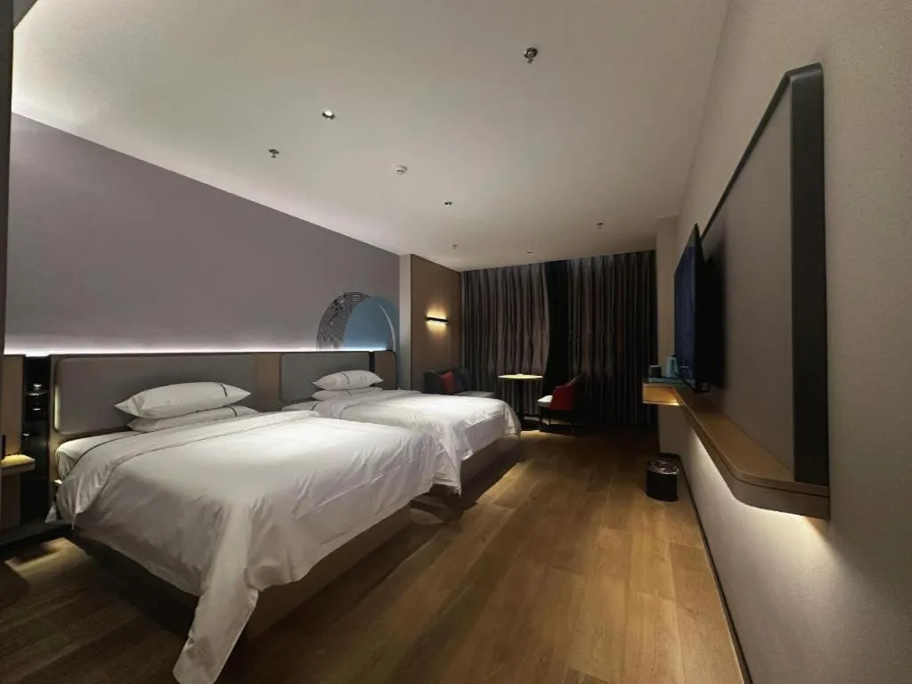 Bed in City Comfort Inn Hengyang Dayang Department Lianhu Plaza