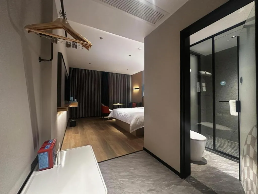 Bed in City Comfort Inn Hengyang Dayang Department Lianhu Plaza