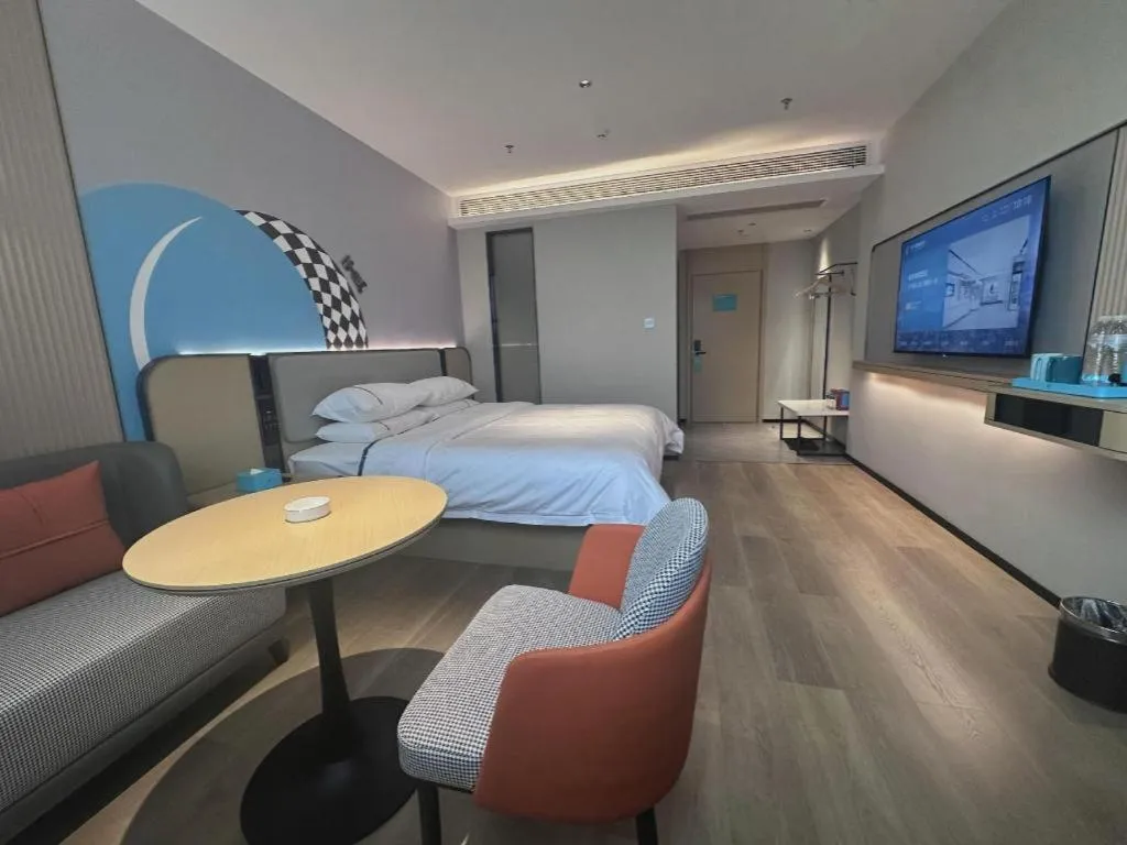 Bed in City Comfort Inn Hengyang Dayang Department Lianhu Plaza