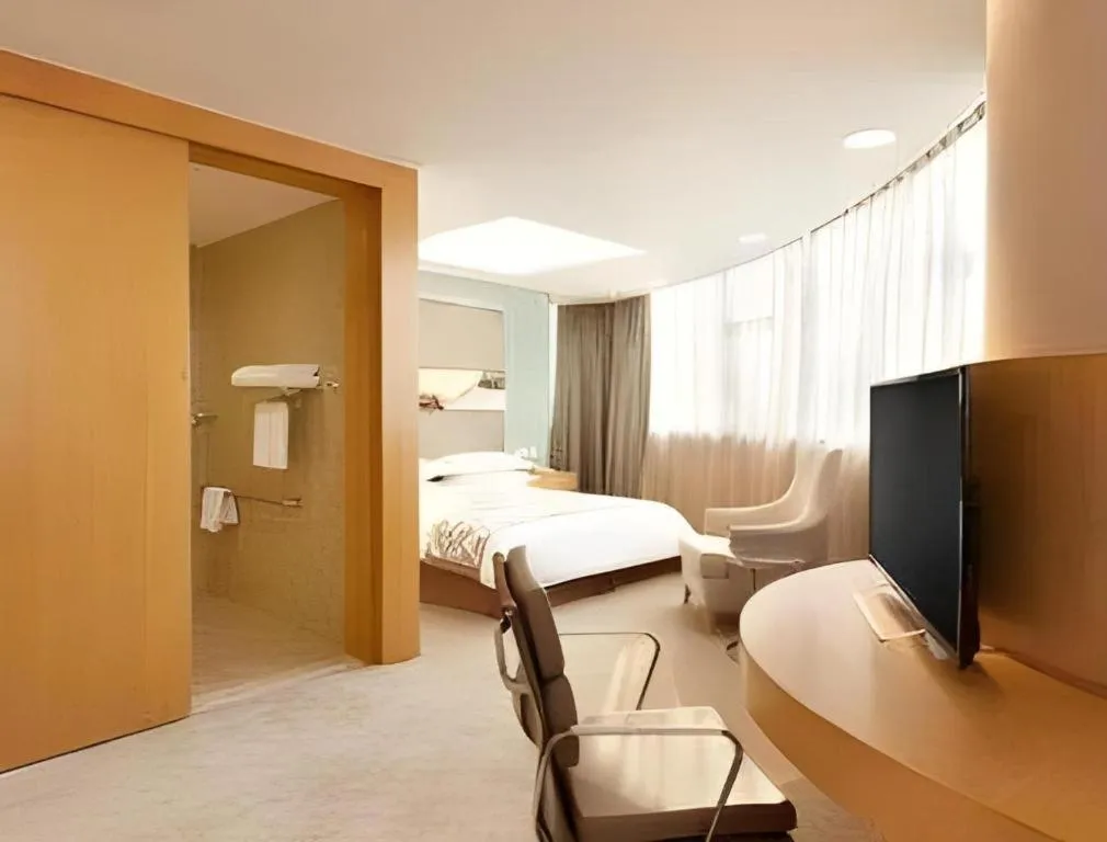 Bed in Ramada Plaza by Wyndham Chuzhou
