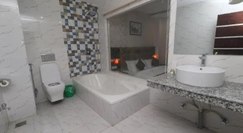 Hotel Gajur Palace