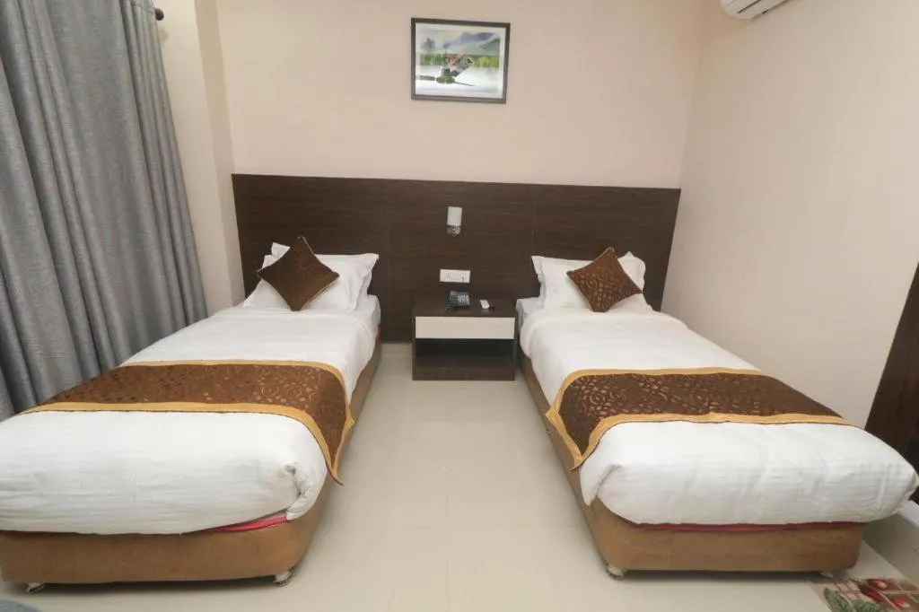 Bed in Hotel Gajur Palace