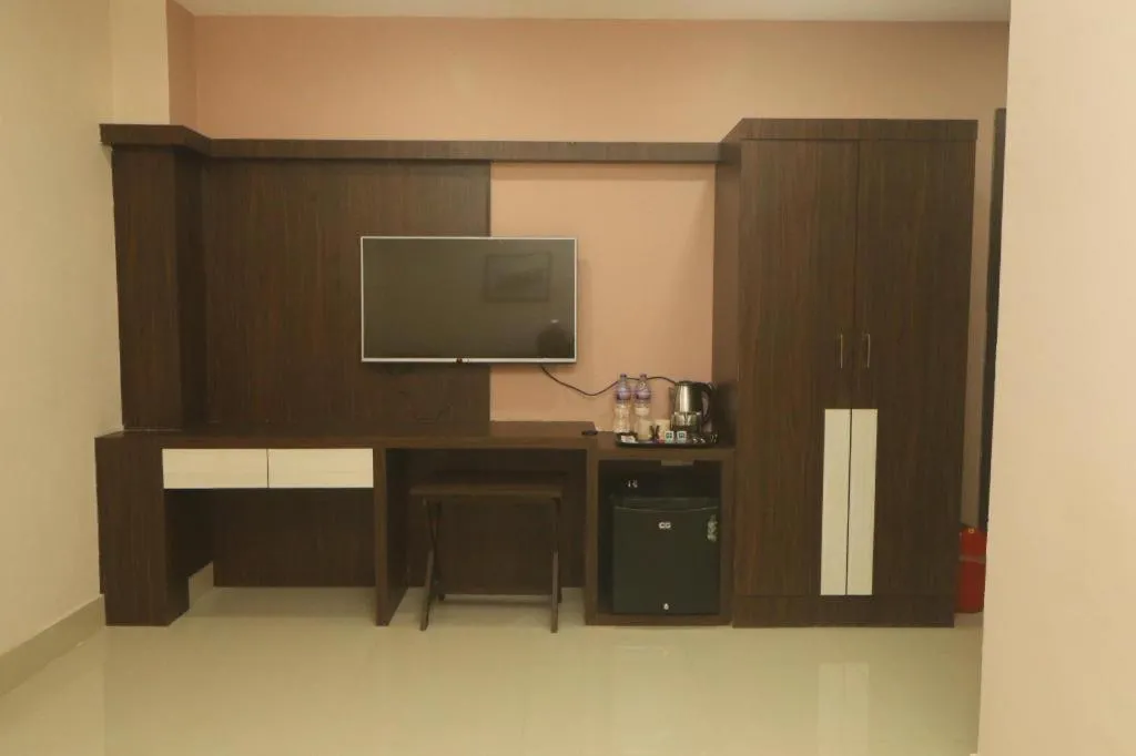 Hotel Gajur Palace