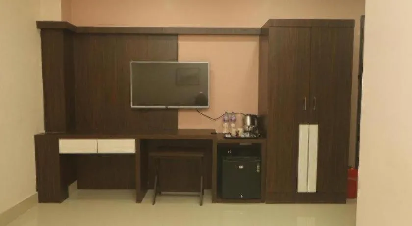Hotel Gajur Palace