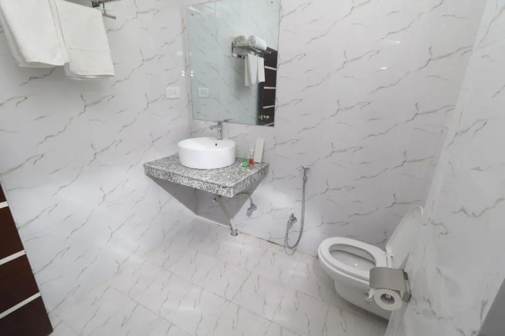 Hotel Gajur Palace