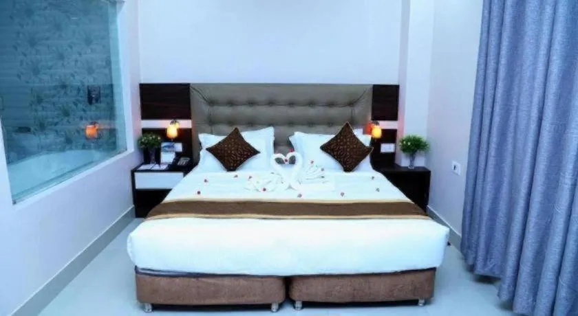 Bed in Hotel Gajur Palace