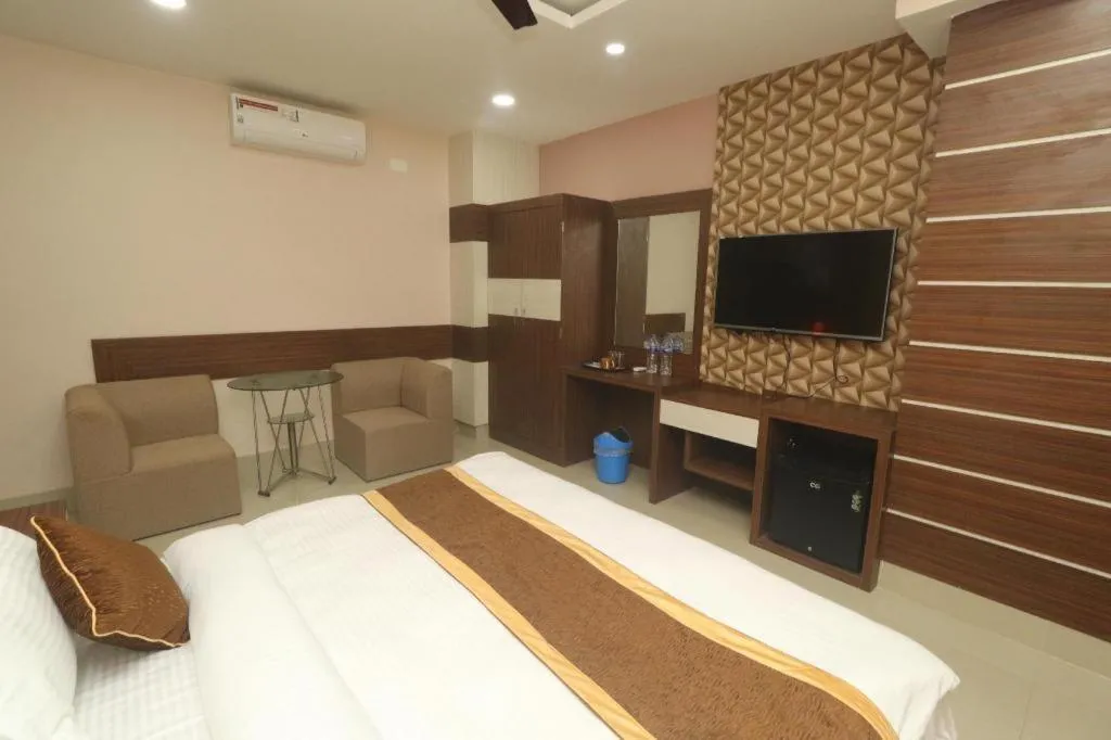 Bed in Hotel Gajur Palace
