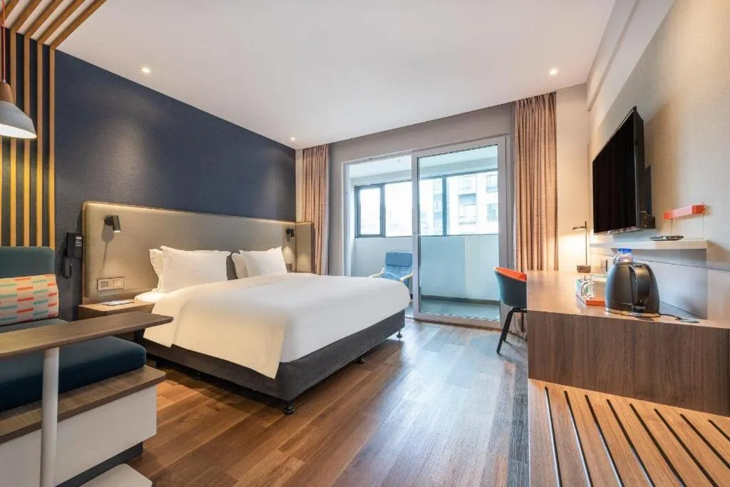 Bed in Holiday Inn Express Guiyang Century City Mall By IHG