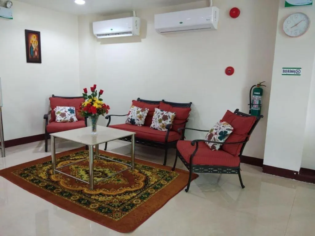 Meaco Royal Hotel- ILagan