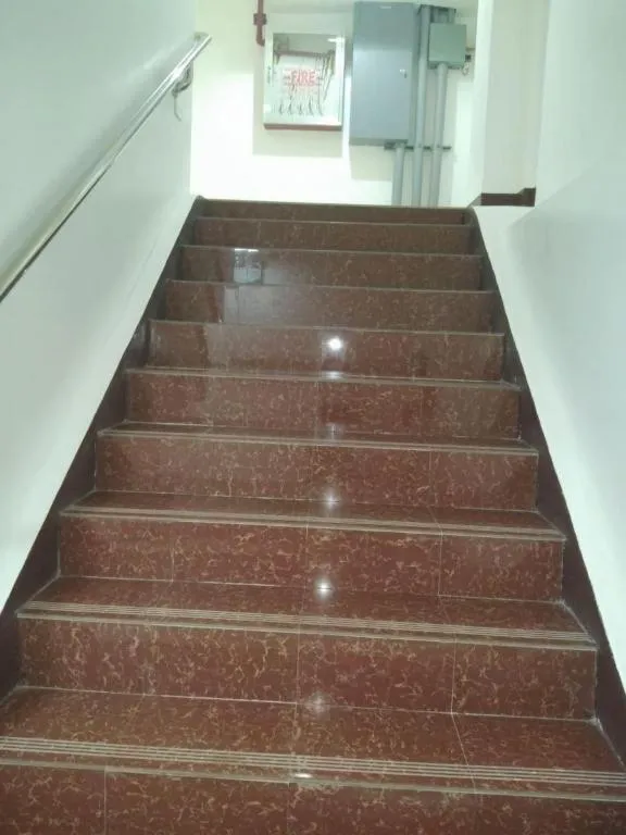 Meaco Royal Hotel- ILagan