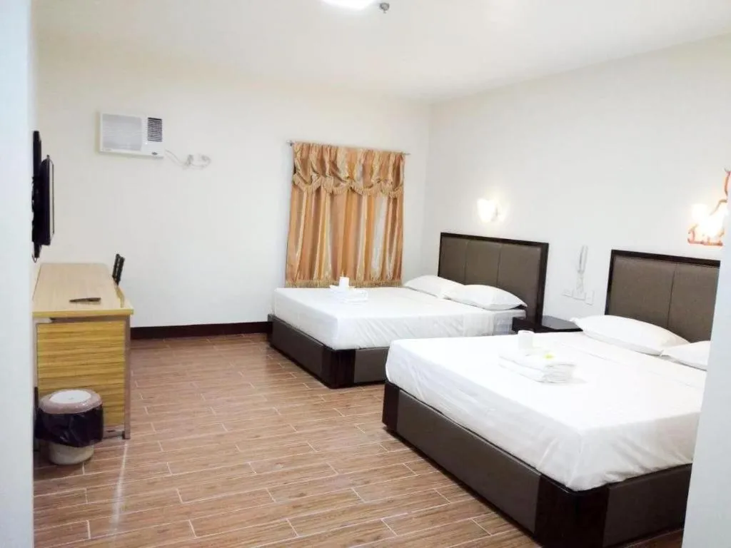 Bed in Meaco Royal Hotel- ILagan