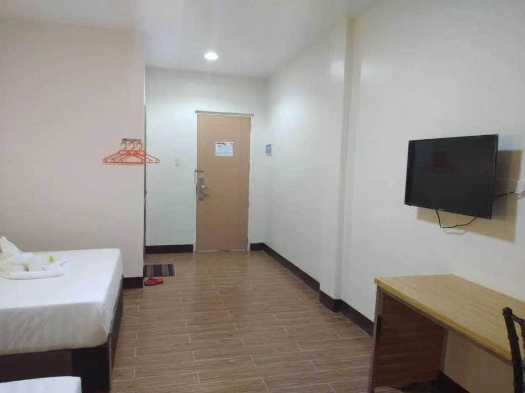 Bed in Meaco Royal Hotel- ILagan