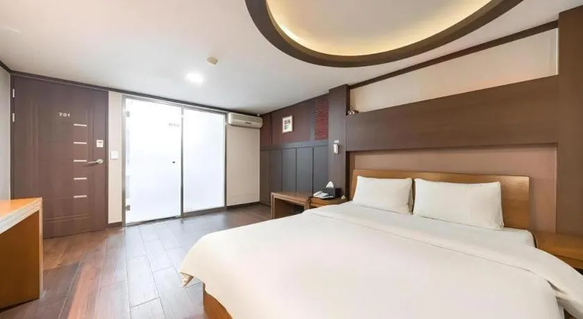 Bed in Hotel J Suwon
