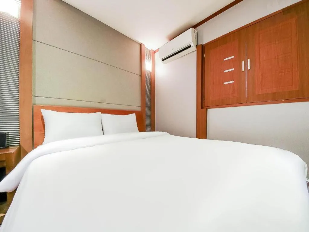 Bed in Hotel J Suwon